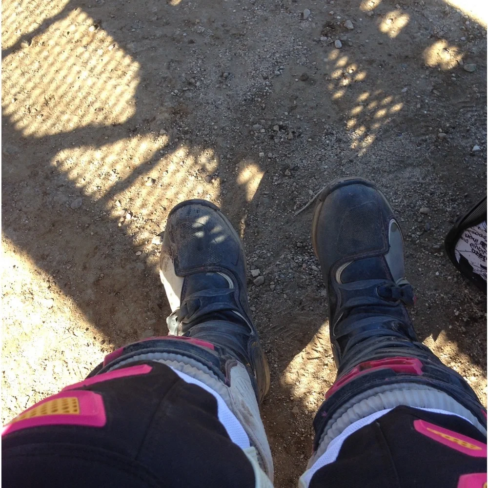 Dirt Bike Riding - Picture 2 of 6